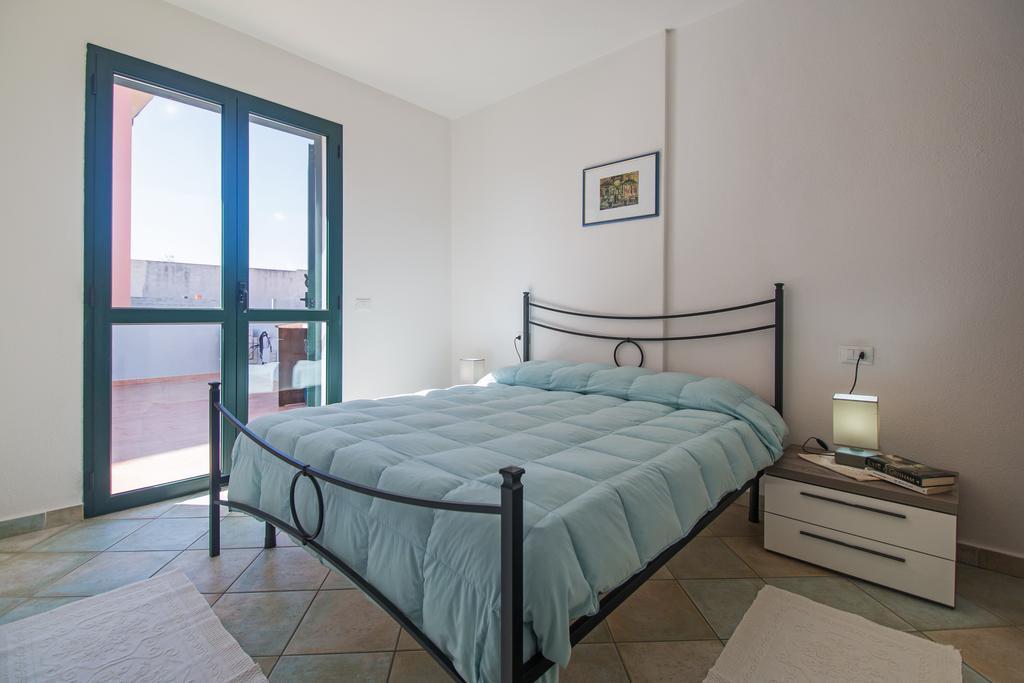 Residenza Maria Antonia - Private Apartment Orosei Exterior foto