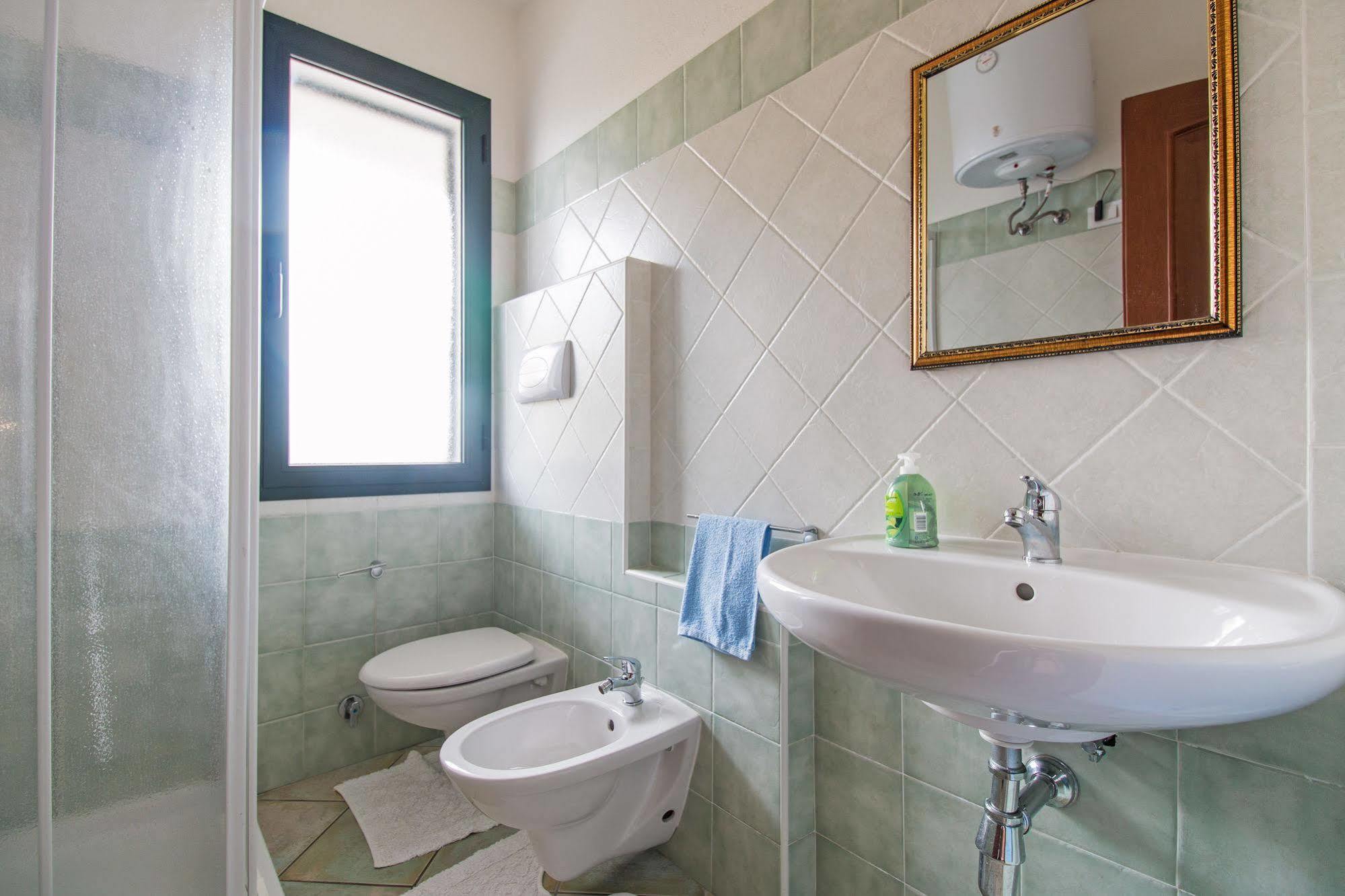 Residenza Maria Antonia - Private Apartment Orosei Exterior foto